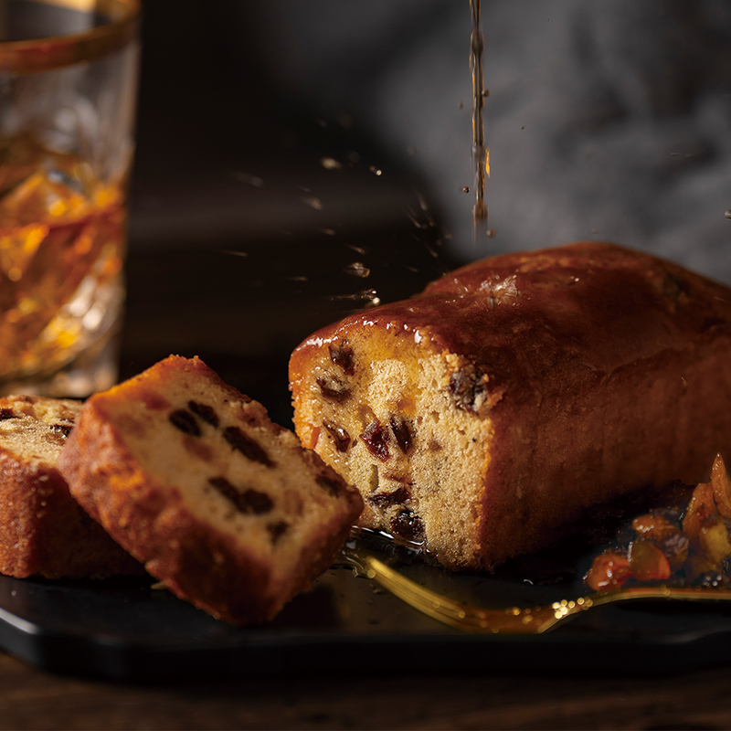 洋酒のきいた フルーツケーキ